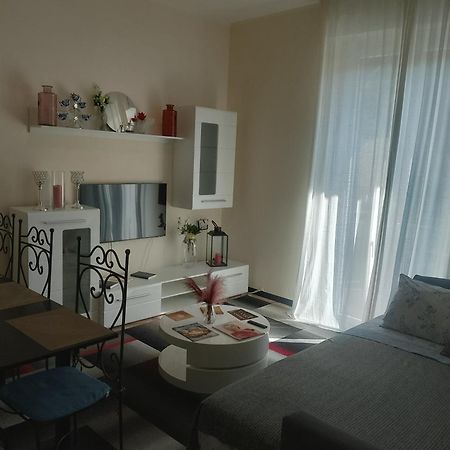 Apartamento Elizabeth House Como Exterior foto